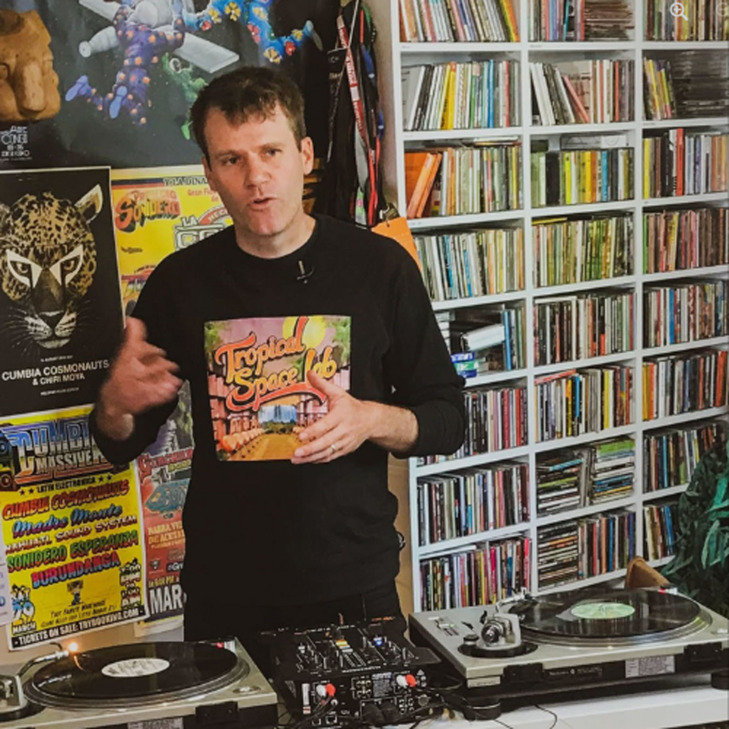 Saca La Mois DJ | Tropiques Social Club